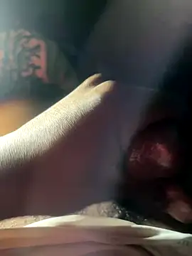 Snapshot of Sigaabopha chatting on September 26, 2025, 10:36 pm Sigaabopha online show from September 26, 2025, 10:36 pm