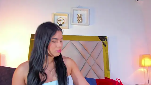 Snapshot of nicole_grace0 chatting on October 9, 2025, 12:03 pm nicole grace0 online show from October 9, 2025, 12:03 pm