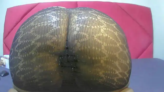 Snapshot of assqueenxx chatting on March 7, 2025, 7:19 am assqueenxx online show from March 7, 2025, 7:19 am