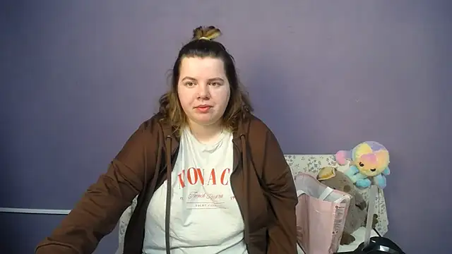 Snapshot of so_shy chatting on May 22, 2026, 7:04 am so shy online show from May 22, 2026, 7:04 am