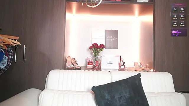 katlyn martins online show from February 16, 2026, 6:59 pm