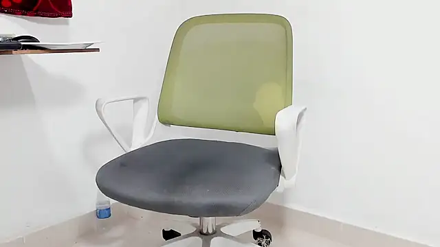 maik  alen online show from November 6, 2025, 1:50 am