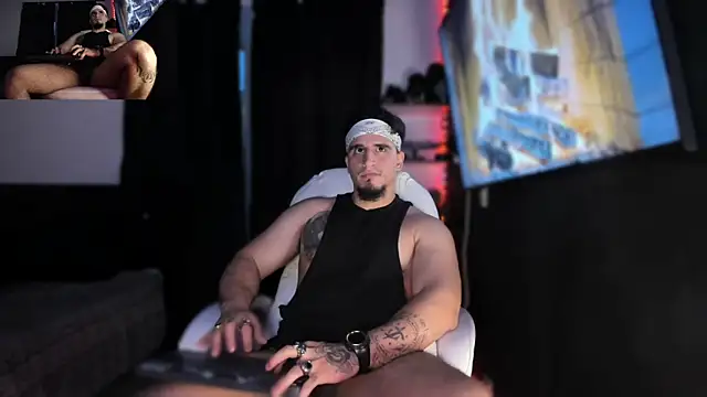 kingbear777 online show from December 22, 2024, 1:34 am