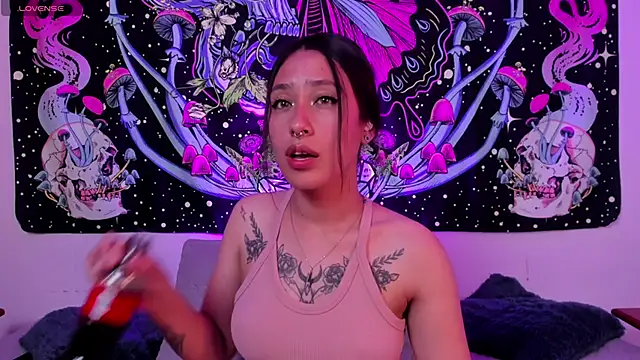 aciddollhell online show from May 26, 2026, 2:07 am