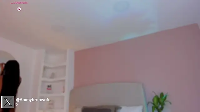 Snapshot of Ammy_xx chatting on April 23, 2026, 7:27 pm Ammy xx online show from April 23, 2026, 7:27 pm