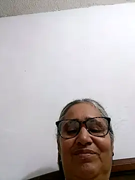 Snapshot of _candi chatting on April 3, 2026, 11:14 pm candi online show from April 3, 2026, 11:14 pm