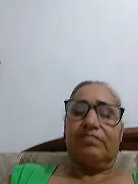  candi online show from May 25, 2026, 2:28 am