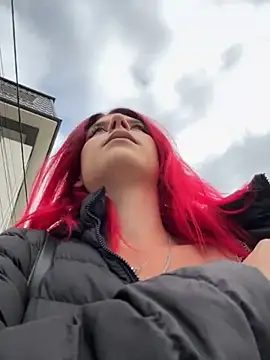 RiriRoseey online show from October 12, 2025, 7:07 am