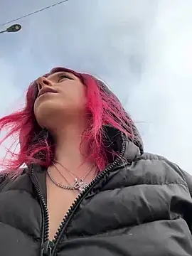 RiriRoseey online show from December 21, 2025, 9:27 am