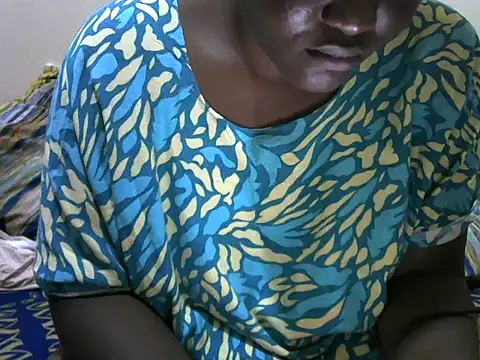Sugarbaby32 online show from May 31, 2026, 7:04 pm