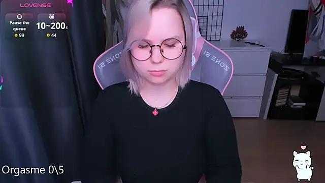 miray kuriyama123 online show from April 13, 2026, 8:25 pm