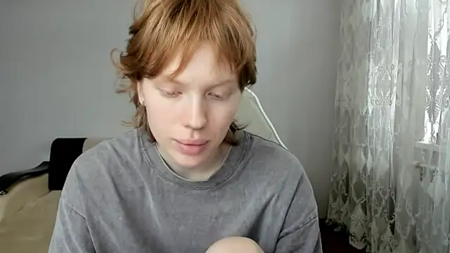 Snapshot of StellaDavis chatting on June 28, 2026, 11:05 am StellaDavis online show from June 28, 2026, 11:05 am