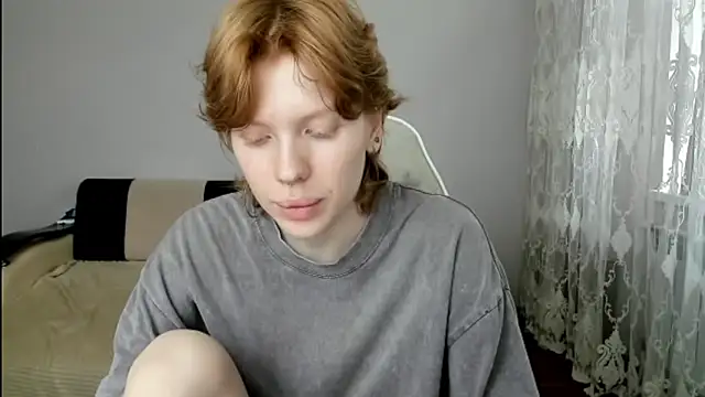 Snapshot of StellaDavis chatting on July 10, 2026, 11:02 am StellaDavis online show from July 10, 2026, 11:02 am