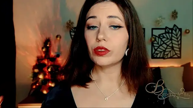 MissBeverlyMills online show from January 1, 2025, 6:49 pm