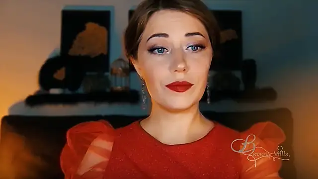 MissBeverlyMills online show from October 4, 2025, 3:04 am