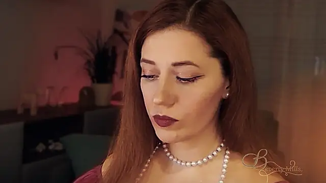 MissBeverlyMills online show from January 18, 2026, 4:49 am