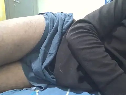 Snapshot of Believerrrr chatting on April 5, 2026, 9:45 pm Believerrrr online show from April 5, 2026, 9:45 pm