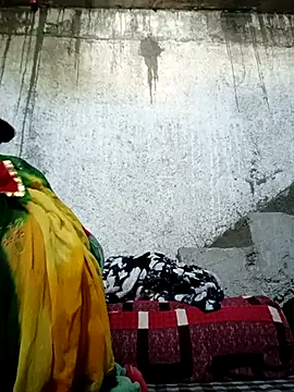 Snapshot of Anushka_Ji chatting on February 16, 2025, 3:47 am Anushka Ji online show from February 16, 2025, 3:47 am