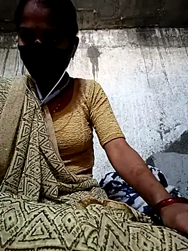 Snapshot of Anushka_Ji chatting on February 23, 2025, 3:13 am Anushka Ji online show from February 23, 2025, 3:13 am