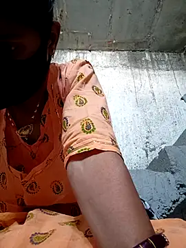 Snapshot of Anushka_Ji chatting on March 22, 2025, 6:43 am Anushka Ji online show from March 22, 2025, 6:43 am