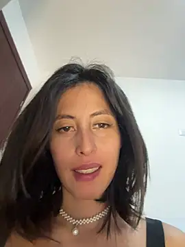 Anahi cake online show from April 28, 2026, 11:10 pm