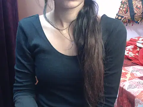 Angel kiyara online show from January 14, 2026, 7:19 pm