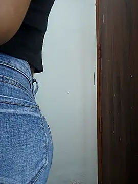 Snapshot of Sarita_7 chatting on February 10, 2025, 6:42 am Sarita 7 online show from February 10, 2025, 6:42 am