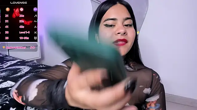 atena hill online show from March 13, 2025, 11:05 pm