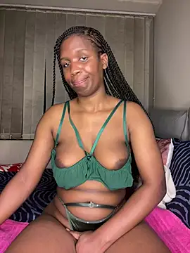Snapshot of Kinkyy_ chatting on December 16, 2024, 11:50 pm Kinkyy  online show from December 16, 2024, 11:50 pm
