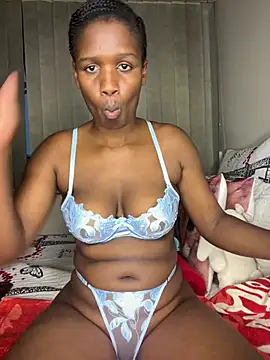 Snapshot of Kinkyy_ chatting on January 22, 2025, 3:20 am Kinkyy  online show from January 22, 2025, 3:20 am