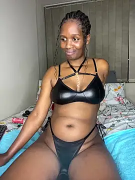 Snapshot of Kinkyy_ chatting on March 15, 2025, 11:39 pm Kinkyy  online show from March 15, 2025, 11:39 pm