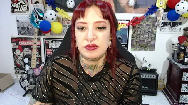 Snapshot of Rollyderolandia666 chatting on July 15, 2026, 10:26 pm Rollyderolandia666 online show from July 15, 2026, 10:26 pm