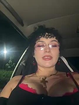 Electra doll  online show from March 5, 2026, 1:01 am