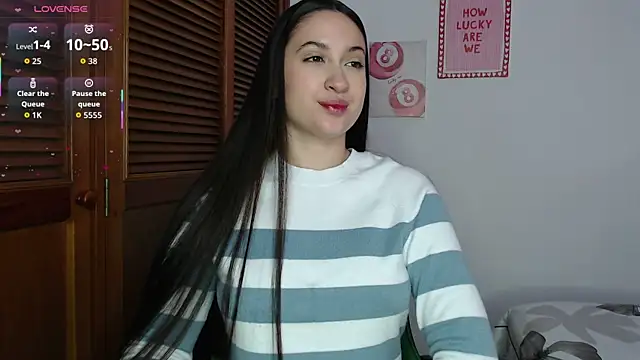 Snapshot of sofiaduque_26 chatting on April 18, 2026, 1:37 pm sofiaduque 26 online show from April 18, 2026, 1:37 pm