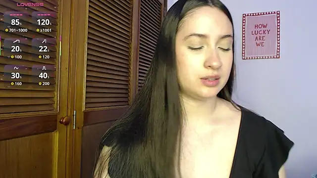 Snapshot of sofiaduque_26 chatting on April 20, 2026, 7:37 pm sofiaduque 26 online show from April 20, 2026, 7:37 pm