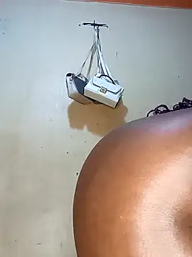 Snapshot of Swit_virgin22 chatting on March 9, 2026, 3:32 am Swit virgin22 online show from March 9, 2026, 3:32 am