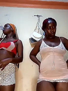 Snapshot of Swit_virgin22 chatting on March 11, 2026, 2:06 am Swit virgin22 online show from March 11, 2026, 2:06 am