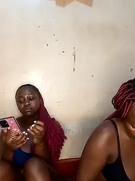 Snapshot of Swit_virgin22 chatting on March 21, 2026, 8:19 am Swit virgin22 online show from March 21, 2026, 8:19 am