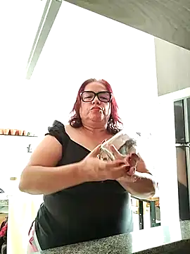 Snapshot of MARIANMILLS__ chatting on March 11, 2025, 1:01 pm MARIANMILLS online show from March 11, 2025, 1:01 pm