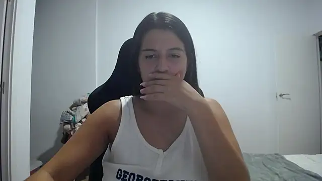 Snapshot of Contantin_helena chatting on October 4, 2025, 5:44 pm Contantin helena online show from October 4, 2025, 5:44 pm