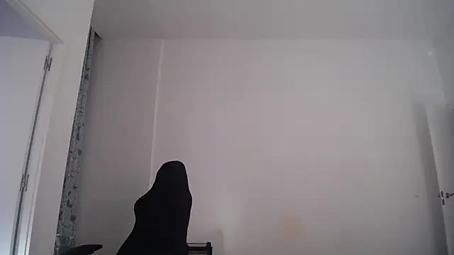 Contantin helena online show from December 1, 2025, 11:26 am