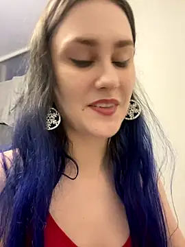 Erotic Synth Goddess online show from December 5, 2025, 7:32 pm