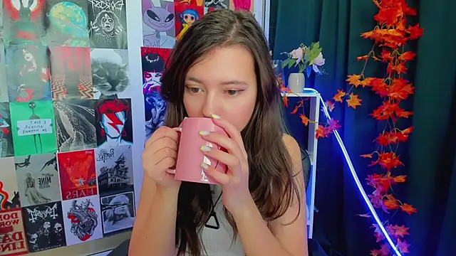 Lina Brownie online show from December 19, 2024, 5:40 am