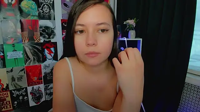 Lina Brownie online show from January 11, 2025, 5:20 am