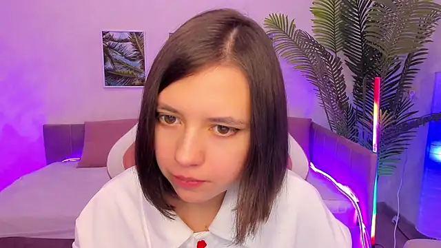 Lina Brownie online show from February 11, 2025, 4:55 am