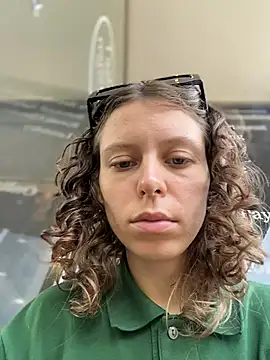 Snapshot of RinaMood chatting on February 15, 2026, 5:15 am RinaMood online show from February 15, 2026, 5:15 am