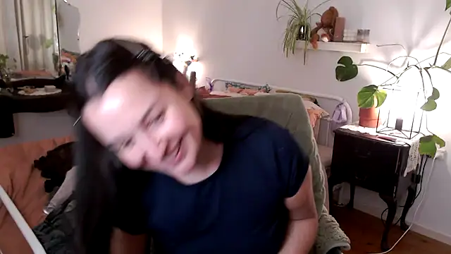 Lenas Room online show from May 8, 2026, 4:18 am