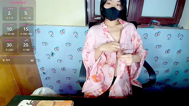   Saphia   online show from March 18, 2026, 3:37 pm