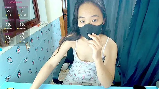   Saphia   online show from June 10, 2026, 12:33 am