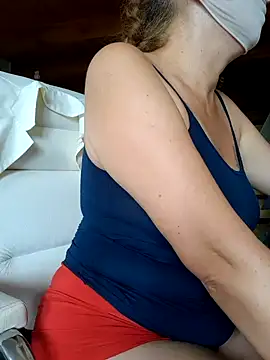 MILEIDE980 online show from March 7, 2025, 8:22 pm